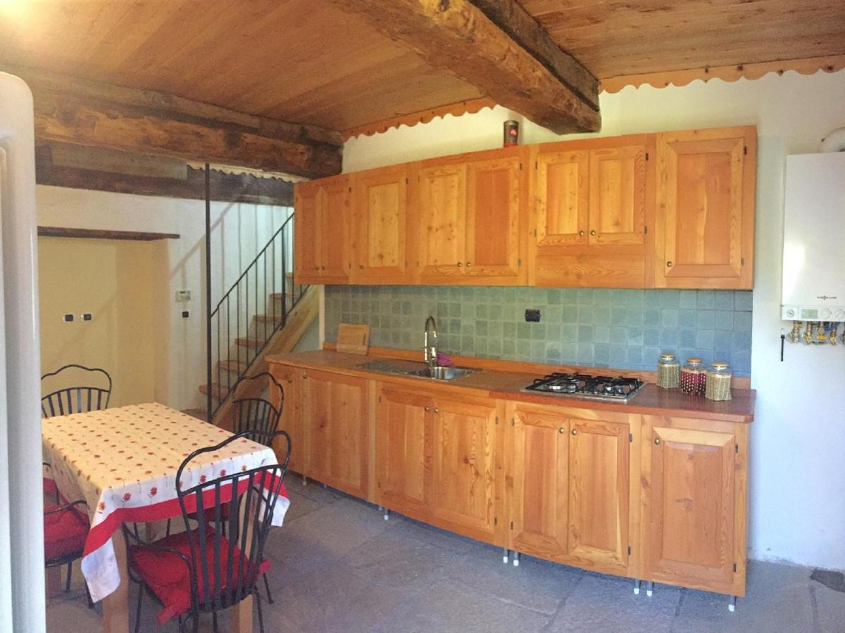 Baite Cialvrina Villa Gressoney-Saint-Jean Room photo